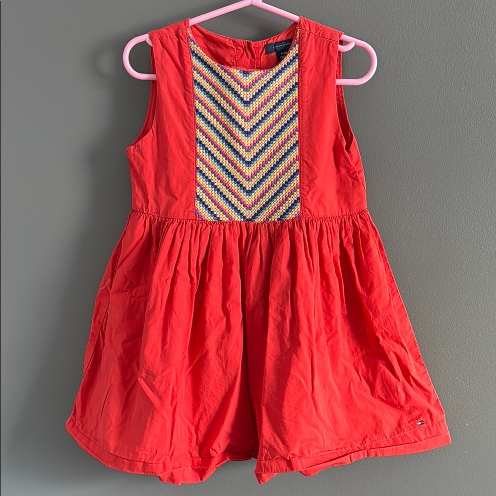 Chic Tom Tommy Hilfiger Red Button-Back Dress
